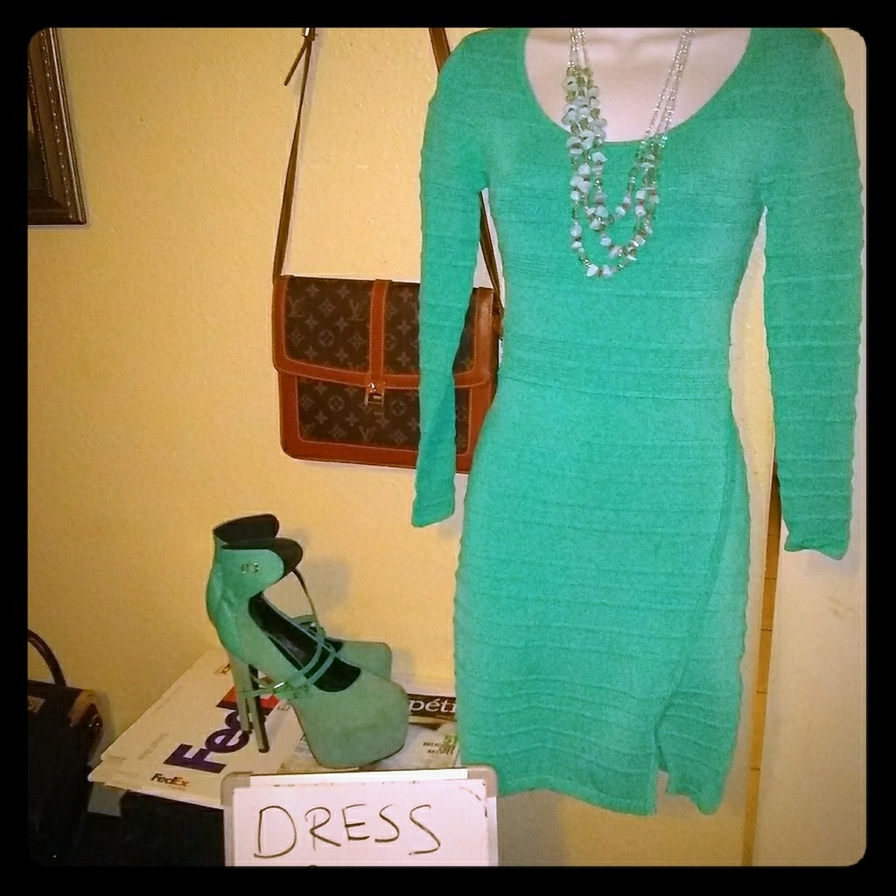 Bebe bandage dress